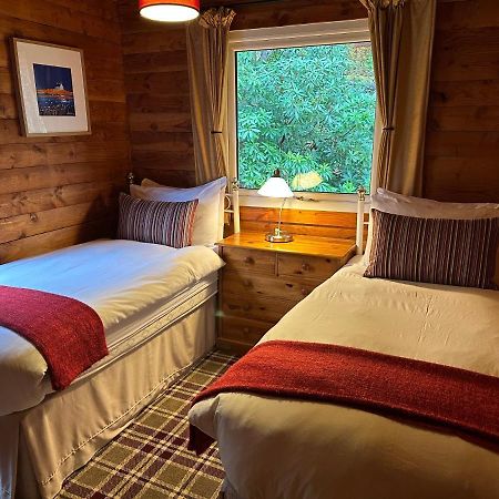 Pucks Glen Lodges, Rashfield, By Данун Екстериор снимка